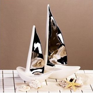 Segelboot "Journey" in weiß-silber 29cm hoch und 18,5cm breit