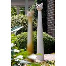 Gartenfigur Katze Klara aus Metall · grau/weiß (rechts im Bild)